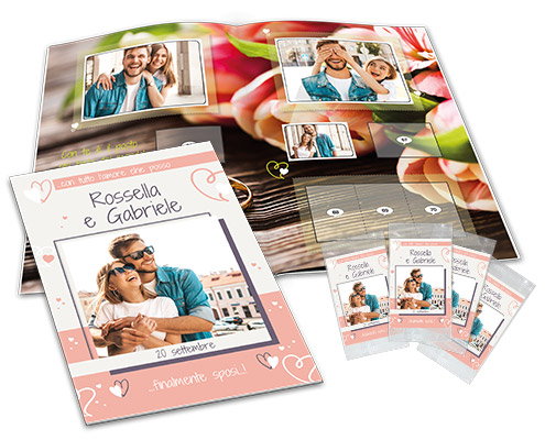 idea de regalo de boda para amigos, álbum de fotos personalizado, abierto con sobres